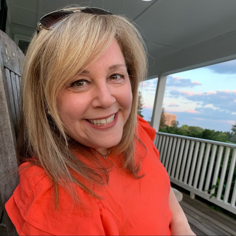 Meet your Posher, Allison